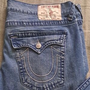 True Religion Men's Blue Jeans with Signature Stitching